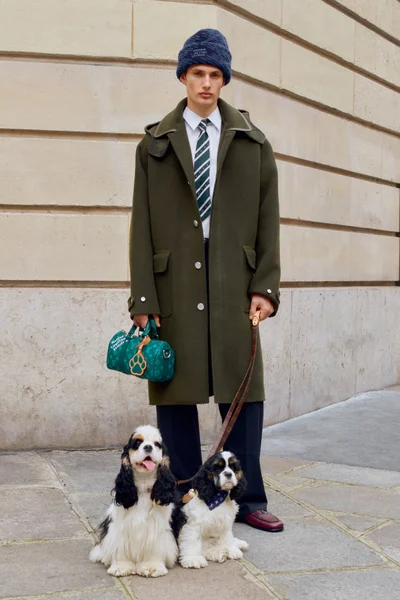 Look 14